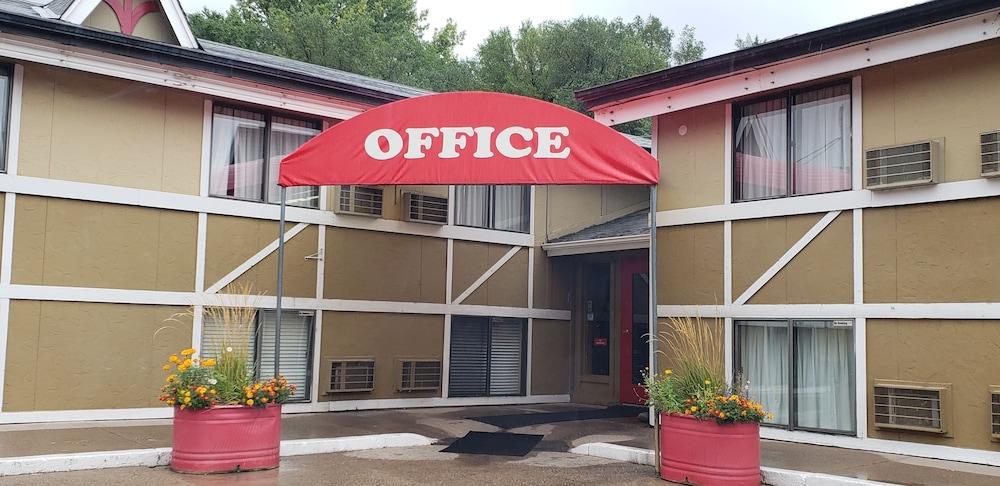 Adventure Inn - グレンウッド・スプリングス エクステリア 写真